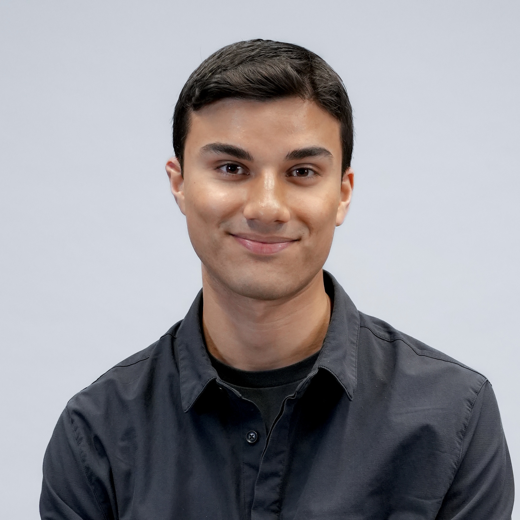 Max DeSouza